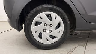 Used 2023 Hyundai Grand i10 Nios Magna 1.2 Petrol Manual tyres RIGHT REAR TYRE RIM VIEW