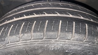 Used 2016 Honda Jazz V Petrol Petrol Manual tyres LEFT FRONT TYRE TREAD VIEW