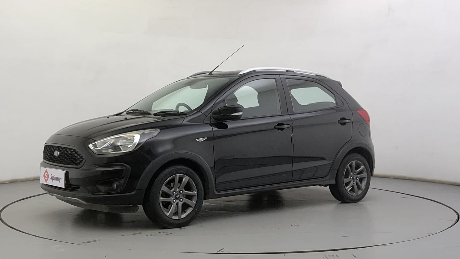 LEFT FRONT CORNER VIEW