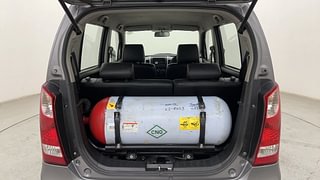 Used 2013 Maruti Suzuki Wagon R 1.0 [2013-2019] LXi CNG Petrol+cng Manual interior DICKY INSIDE VIEW