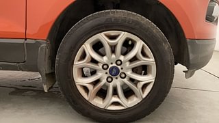 Used 2017 Ford EcoSport Titanium+ 1.5L TDCi Diesel Manual tyres RIGHT FRONT TYRE RIM VIEW