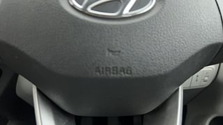 Used 2022 Hyundai Grand i10 Nios Sportz 1.2 Kappa VTVT CNG Petrol+cng Manual top_features Airbags