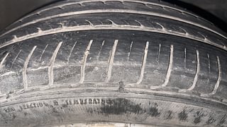 Used 2016 Honda Jazz V Petrol Petrol Manual tyres RIGHT FRONT TYRE TREAD VIEW