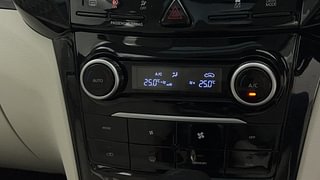 Used 2024 Mahindra XUV 3XO AX7L 1.2 Petrol AT Petrol Automatic top_features Automatic climate control