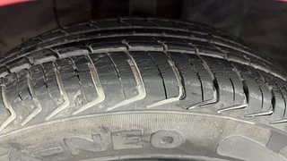 Used 2017 Datsun Redi-GO [2015-2019] S 0.8L Limited Edition Petrol Manual tyres LEFT FRONT TYRE TREAD VIEW