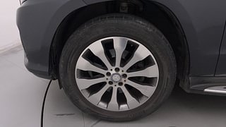 Used 2017 Mercedes-Benz GLS [2016-2020] 350 d 4MATIC Diesel Automatic tyres LEFT FRONT TYRE RIM VIEW