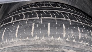 Used 2017 Mercedes-Benz GLS [2016-2020] 350 d 4MATIC Diesel Automatic tyres LEFT REAR TYRE TREAD VIEW