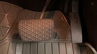 Used 2017 Mercedes-Benz GLS [2016-2020] 350 d 4MATIC Diesel Automatic interior PEDALS VIEW
