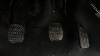 Used 2014 Maruti Suzuki Alto K10 VXi Petrol Manual interior PEDALS VIEW