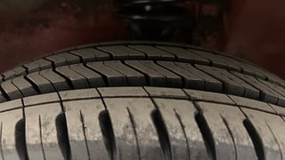 Used 2014 Maruti Suzuki Alto K10 VXi Petrol Manual tyres LEFT FRONT TYRE TREAD VIEW
