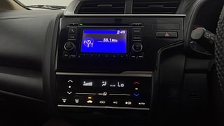 Used 2016 Honda Jazz V Petrol Petrol Manual top_features Integrated (in-dash) music system