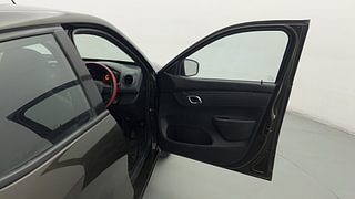 Used 2019 Renault Kwid [2017-2019] RXT 1.0 SCE Special (O) Petrol Manual interior RIGHT FRONT DOOR OPEN VIEW