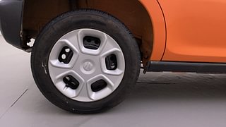 Used 2020 Maruti Suzuki S-Presso VXI Plus Petrol Manual tyres RIGHT REAR TYRE RIM VIEW