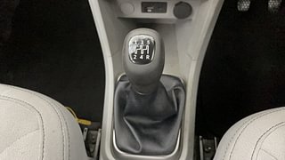 Used 2022 Tata Tigor Revotron XZ CNG Petrol+cng Manual interior GEAR  KNOB VIEW