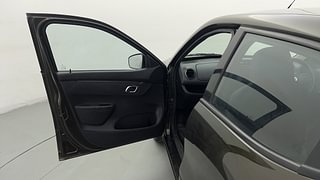 Used 2019 Renault Kwid [2017-2019] RXT 1.0 SCE Special (O) Petrol Manual interior LEFT FRONT DOOR OPEN VIEW