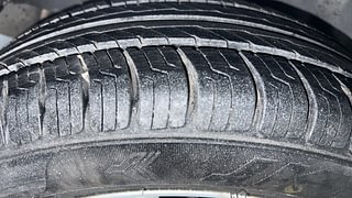 Used 2013 Honda Amaze 1.2 VX i-VTEC Petrol Manual tyres RIGHT REAR TYRE TREAD VIEW