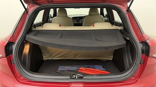 Used 2015 Hyundai i20 Active [2015-2020] 1.2 S Petrol Manual interior DICKY INSIDE VIEW