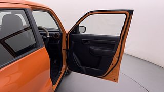Used 2020 Maruti Suzuki S-Presso VXI Plus Petrol Manual interior RIGHT FRONT DOOR OPEN VIEW