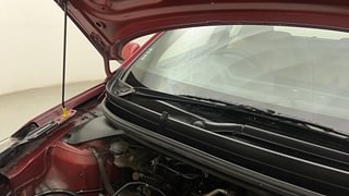Used 2015 Hyundai i20 Active [2015-2020] 1.2 S Petrol Manual engine ENGINE RIGHT SIDE HINGE & APRON VIEW