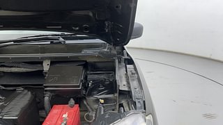 Used 2016 Renault Kwid RXT Petrol Manual engine ENGINE LEFT SIDE HINGE & APRON VIEW