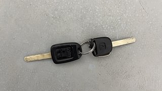 Used 2017 Honda WR-V VX MT Petrol Petrol Manual extra CAR KEY VIEW