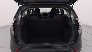 Used 2019 Tata Nexon [2017-2020] XMA AMT Petrol Petrol Automatic interior DICKY INSIDE VIEW
