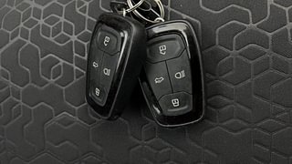 Used 2023 Tata Altroz XZA Petrol DCT Petrol Automatic extra CAR KEY VIEW