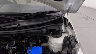 Used 2016 Maruti Suzuki Swift Dzire VXI Petrol Manual engine ENGINE LEFT SIDE HINGE & APRON VIEW