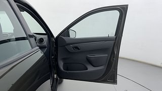 Used 2016 Renault Kwid RXT Petrol Manual interior RIGHT FRONT DOOR OPEN VIEW