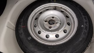 Used 2016 Maruti Suzuki Swift Dzire VXI Petrol Manual tyres SPARE TYRE VIEW