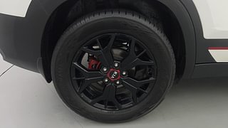Used 2020 Kia Seltos GTX Plus DCT Petrol Automatic tyres RIGHT REAR TYRE RIM VIEW