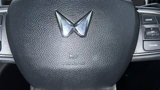 Used 2023 Mahindra Scorpio N Z8 L Petrol AT 7 STR Petrol Automatic top_features Airbags