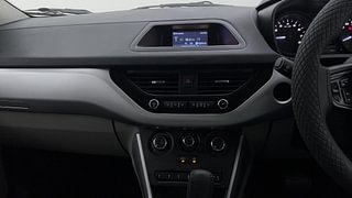 Used 2019 Tata Nexon [2017-2020] XMA AMT Petrol Petrol Automatic interior MUSIC SYSTEM & AC CONTROL VIEW