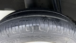 Used 2016 Renault Kwid RXT Petrol Manual tyres RIGHT REAR TYRE TREAD VIEW