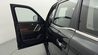 Used 2023 Mahindra Scorpio N Z8 L Petrol AT 7 STR Petrol Automatic interior LEFT FRONT DOOR OPEN VIEW