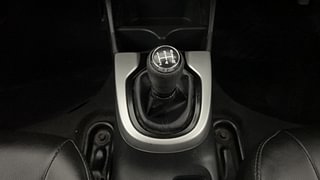 Used 2017 Honda WR-V VX MT Petrol Petrol Manual interior GEAR  KNOB VIEW