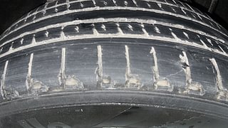 Used 2023 Mahindra Scorpio N Z8 L Petrol AT 7 STR Petrol Automatic tyres LEFT FRONT TYRE TREAD VIEW