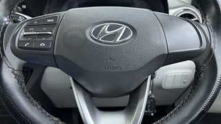 Used 2021 Hyundai Grand i10 Nios Sportz AMT 1.2 Kappa VTVT Petrol Automatic top_features Steering mounted controls