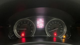 Used 2015 Maruti Suzuki Ciaz ZXi Petrol Manual interior CLUSTERMETER VIEW