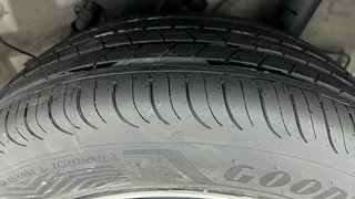 Used 2020 Hyundai Venue SX Plus 1.0 Turbo DCT Petrol Automatic tyres LEFT REAR TYRE TREAD VIEW