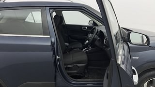 Used 2020 Hyundai Venue SX Plus 1.0 Turbo DCT Petrol Automatic interior RIGHT SIDE FRONT DOOR CABIN VIEW