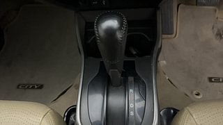 Used 2015 Honda City VX CVT Petrol Automatic interior GEAR  KNOB VIEW