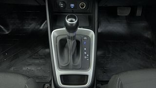 Used 2020 Hyundai Venue SX Plus 1.0 Turbo DCT Petrol Automatic interior GEAR  KNOB VIEW