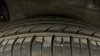 Used 2012 Hyundai Verna Fluidic VTVT 1.6 EX AT Petrol Automatic tyres RIGHT REAR TYRE TREAD VIEW