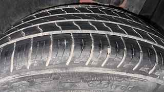 Used 2018 Maruti Suzuki Vitara Brezza VDi (O) Diesel Manual tyres LEFT REAR TYRE TREAD VIEW