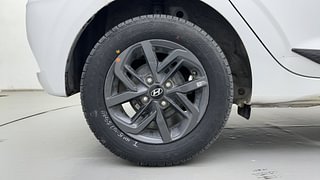 Used 2021 Hyundai Grand i10 Nios Sportz AMT 1.2 Kappa VTVT Petrol Automatic tyres RIGHT REAR TYRE RIM VIEW