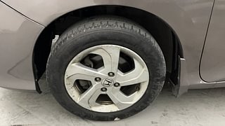 Used 2015 Honda City VX CVT Petrol Automatic tyres LEFT FRONT TYRE RIM VIEW