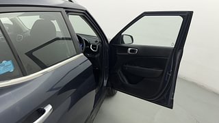 Used 2020 Hyundai Venue SX Plus 1.0 Turbo DCT Petrol Automatic interior RIGHT FRONT DOOR OPEN VIEW