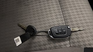 Used 2019 Hyundai Elite i20 Sportz Plus 1.2 Petrol Manual extra CAR KEY VIEW