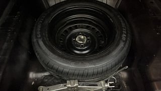 Used 2015 Honda City VX CVT Petrol Automatic tyres SPARE TYRE VIEW